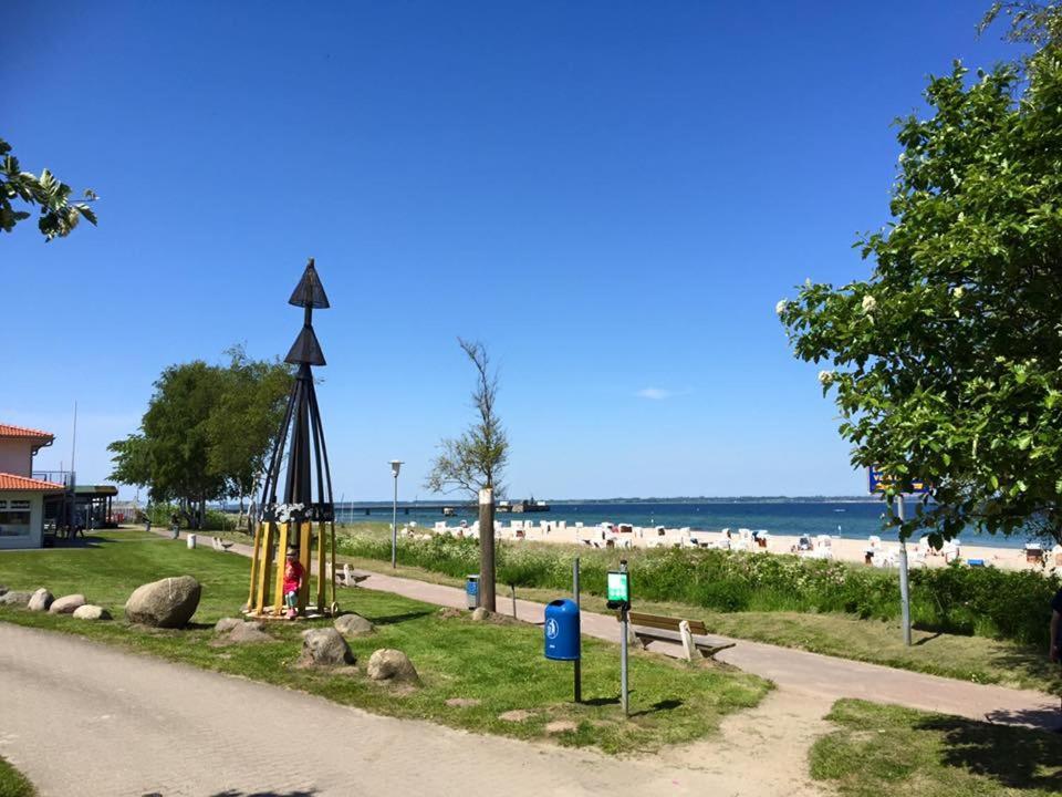 Neue Ferienwohnung An Der Ostsee,Terrasse,Sauna Surendorf Exterior photo
